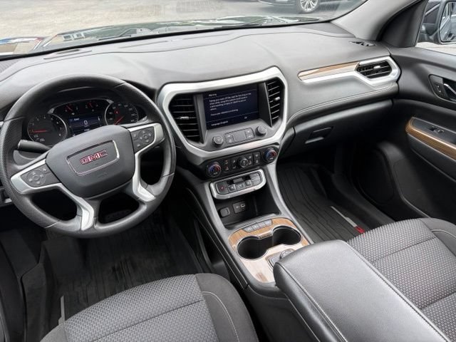 Used 2022 GMC Acadia SLE w/ LPO, Floor Liner Package FWD image 21