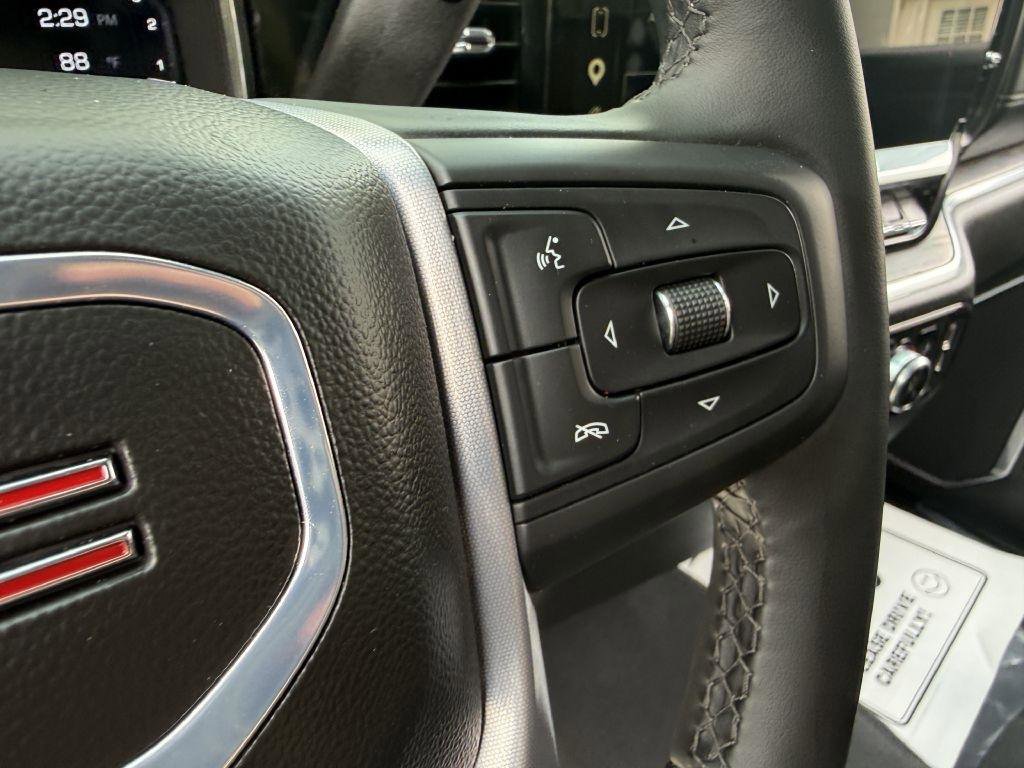 Used 2026 GMC Sierra 1500 SLT image 11