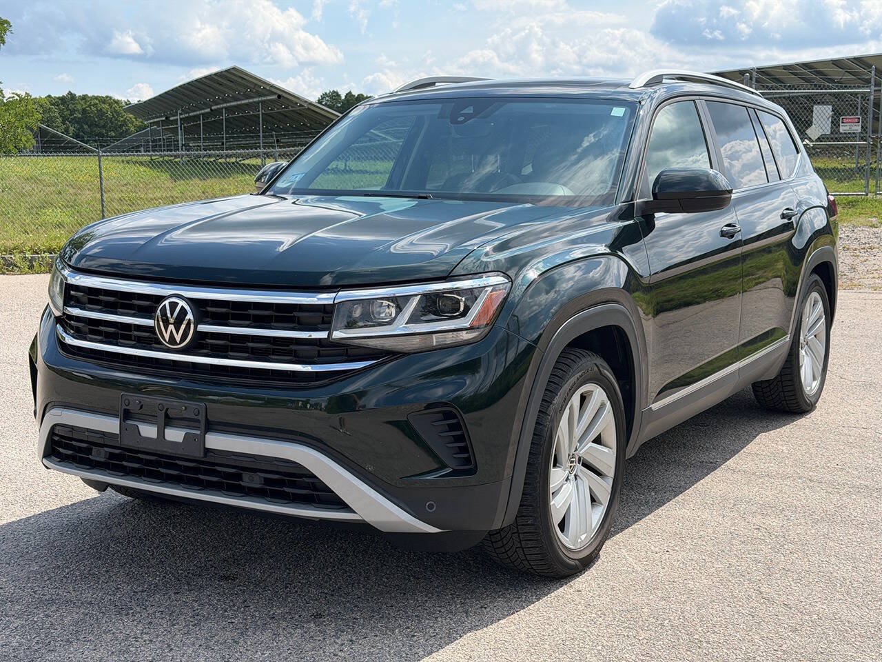 Used 2021 Volkswagen Atlas SEL AWD/4WD image 1