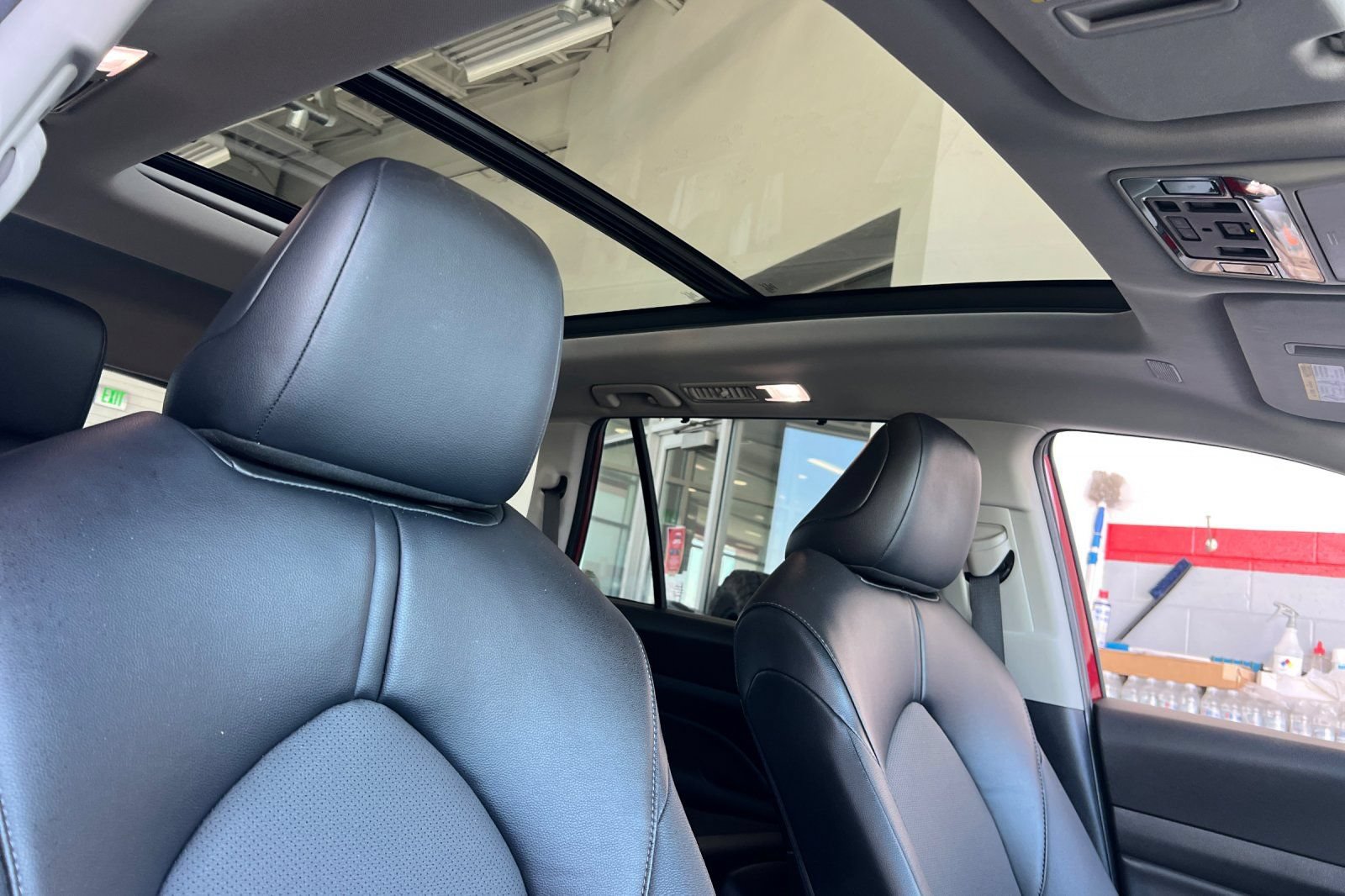 Certified 2024 Toyota Grand Highlander AWD Hybrid image 15