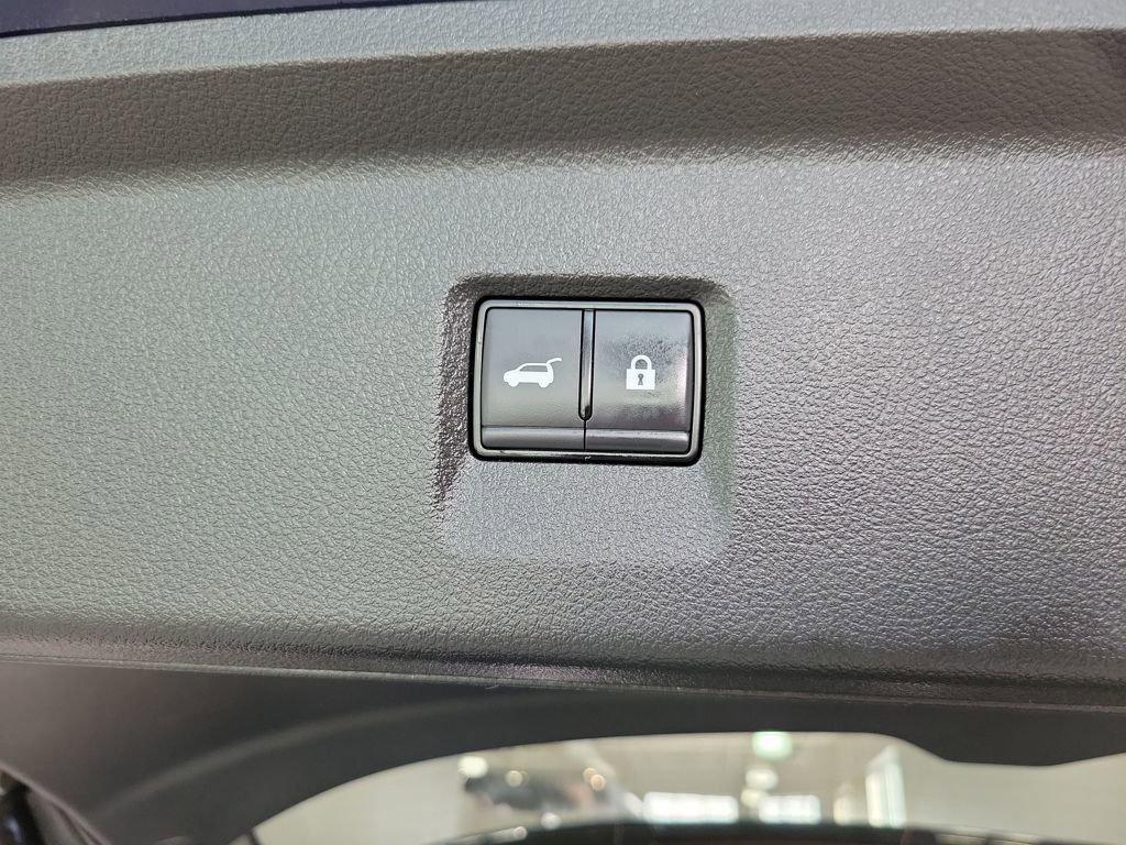 Used 2024 INFINITI QX60 Luxe image 18