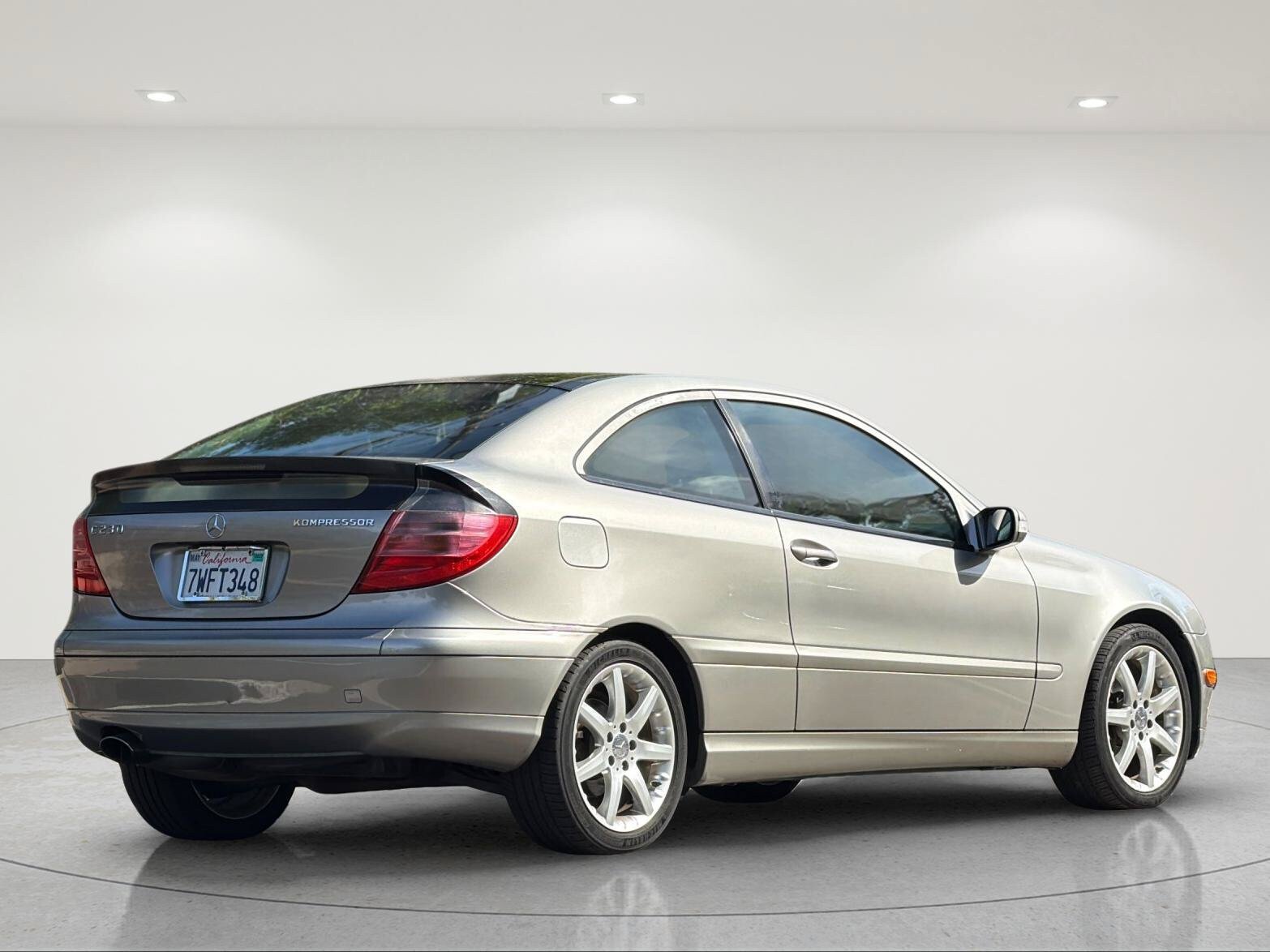 Used 2004 Mercedes-Benz C 230 Coupe image 5