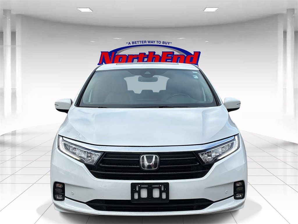 Used 2023 Honda Odyssey Touring image 2