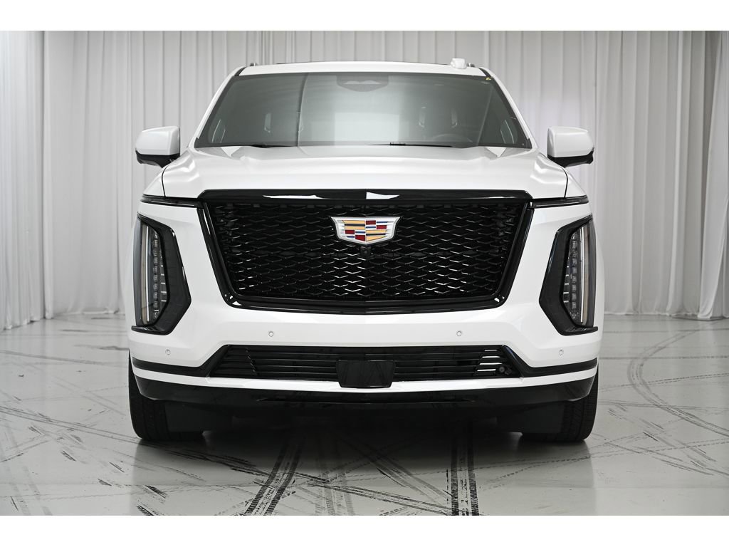 Used 2025 Cadillac Escalade Sport Platinum image 3