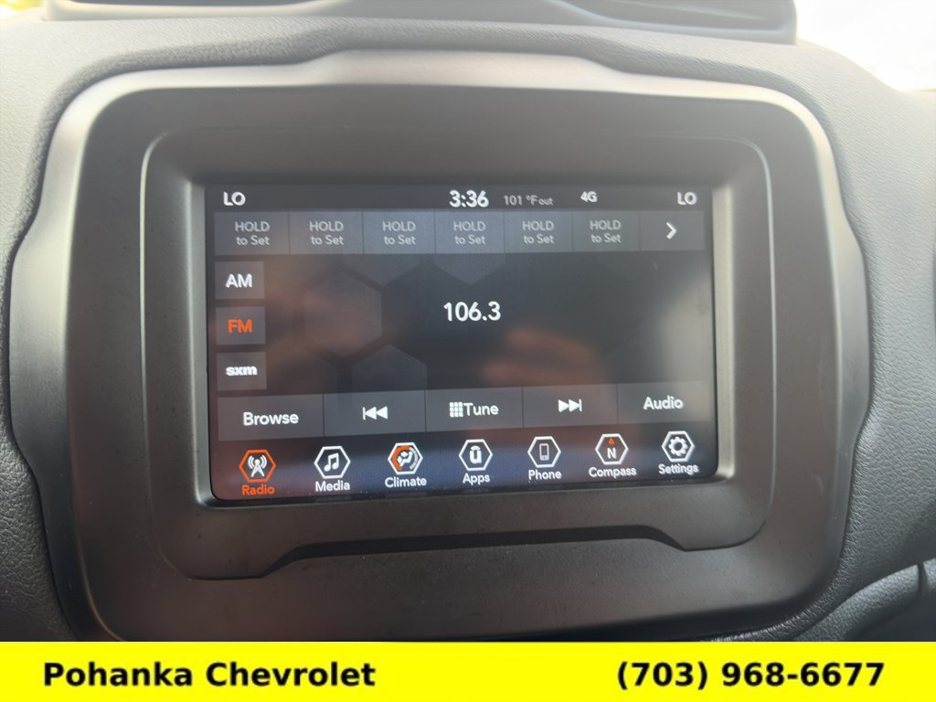 Used 2021 Jeep Renegade Latitude AWD/4WD image 14