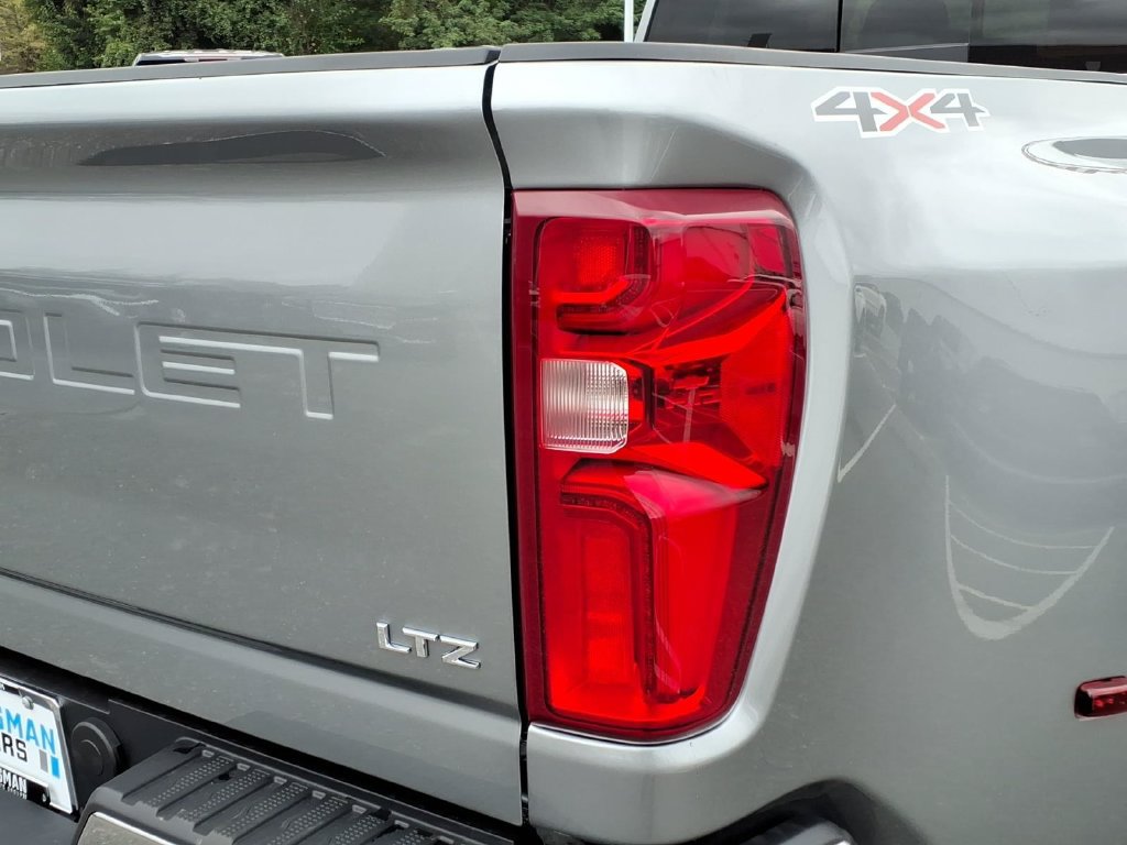 New 2026 Chevrolet Silverado 3500 LTZ w/ LTZ Plus Package AWD/4WD image 12
