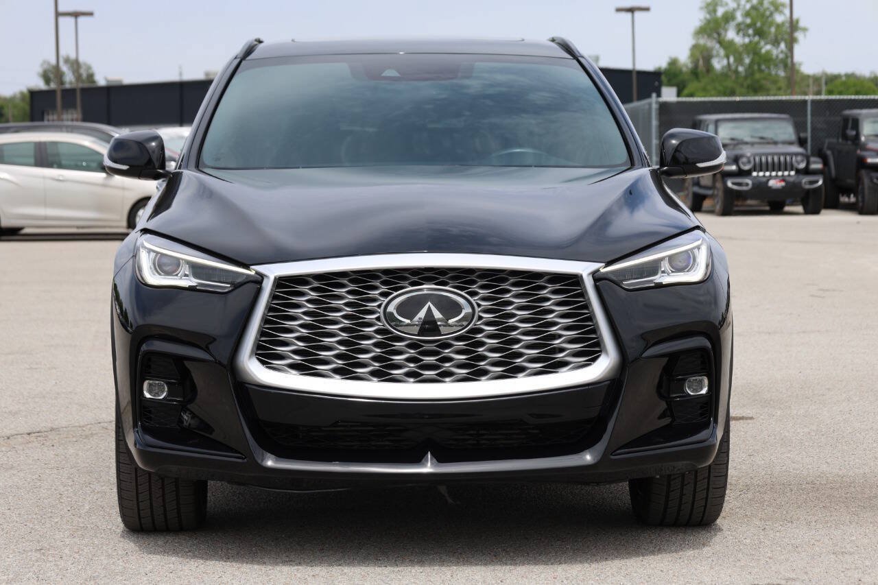 Used 2023 INFINITI QX55 Luxe w/ Cargo Package AWD/4WD image 2