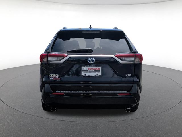 Used 2024 Toyota RAV4 XSE w/ Weather Package AWD/4WD image 5