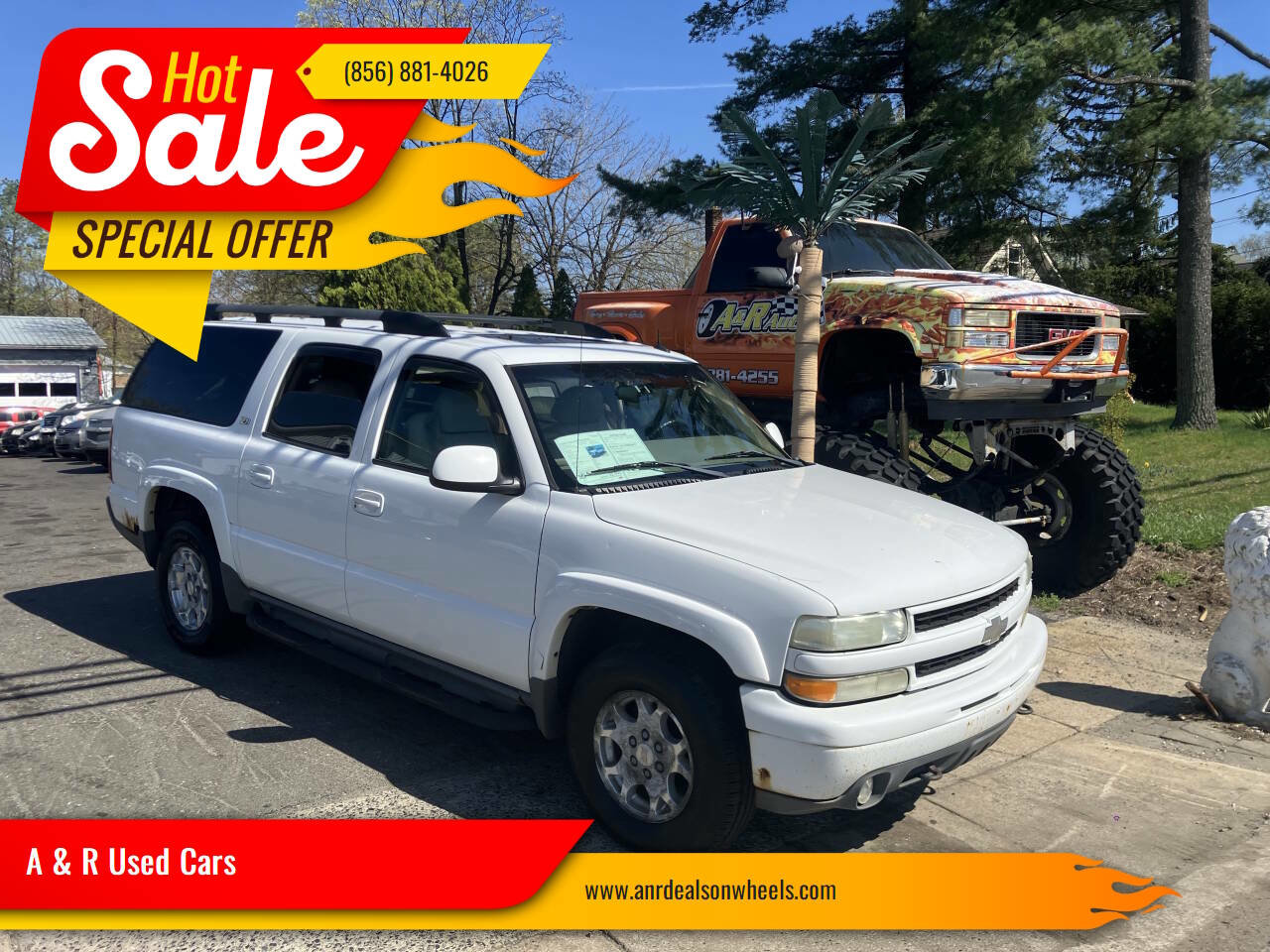 Used 2002 Chevrolet Suburban Z71 image 1