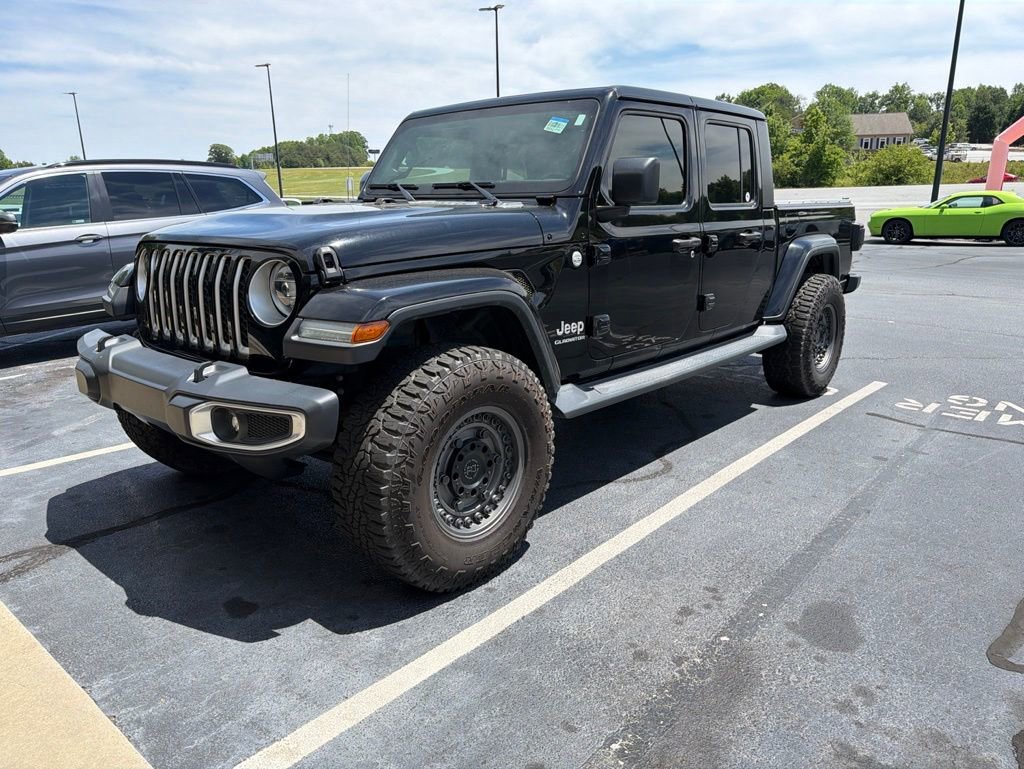 Used 2020 Jeep Gladiator Overland AWD/4WD image 2