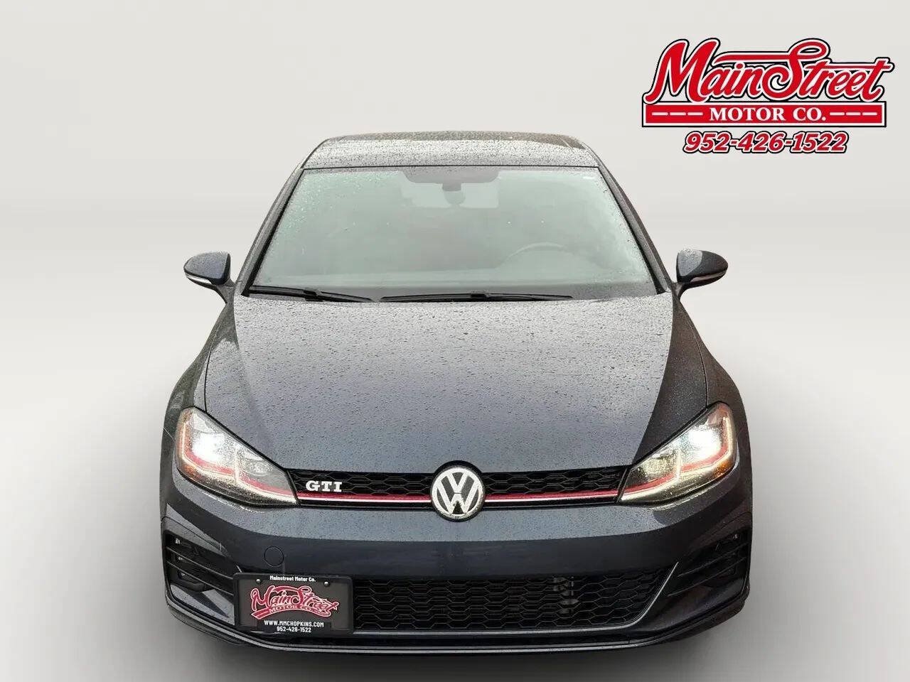 Used 2018 Volkswagen GTI SE w/ SE Leather Package FWD image 2