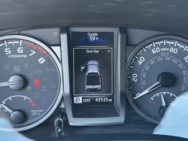 Used 2023 Toyota Tacoma TRD Sport image 15