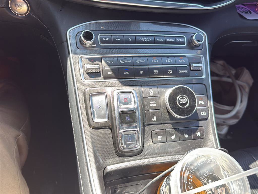 Used 2022 Hyundai Santa Fe Calligraphy image 5