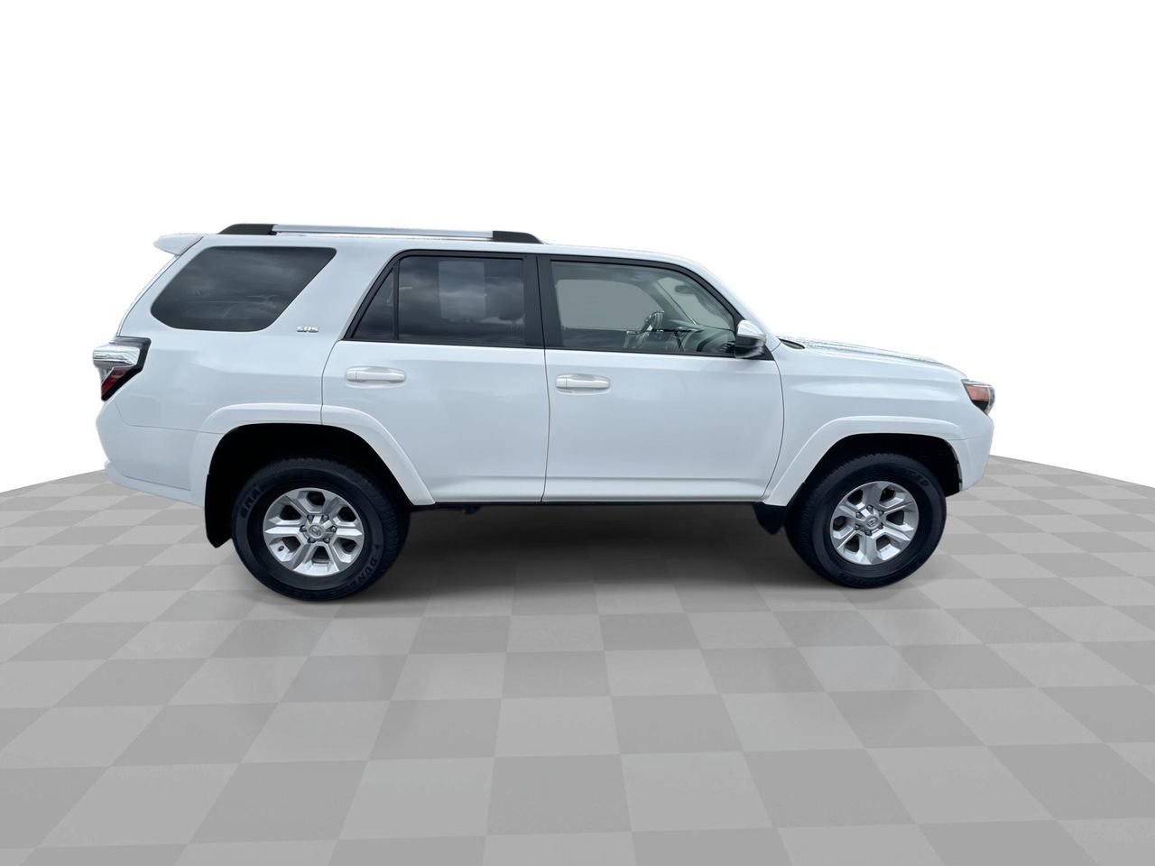 Used 2021 Toyota 4Runner SR5 AWD/4WD image 9