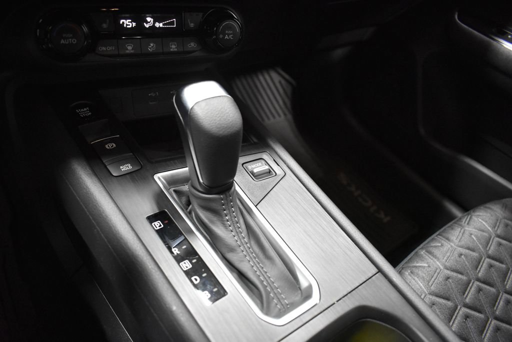 Certified 2026 Nissan Kicks SV w/ Cold Weather Package image 17