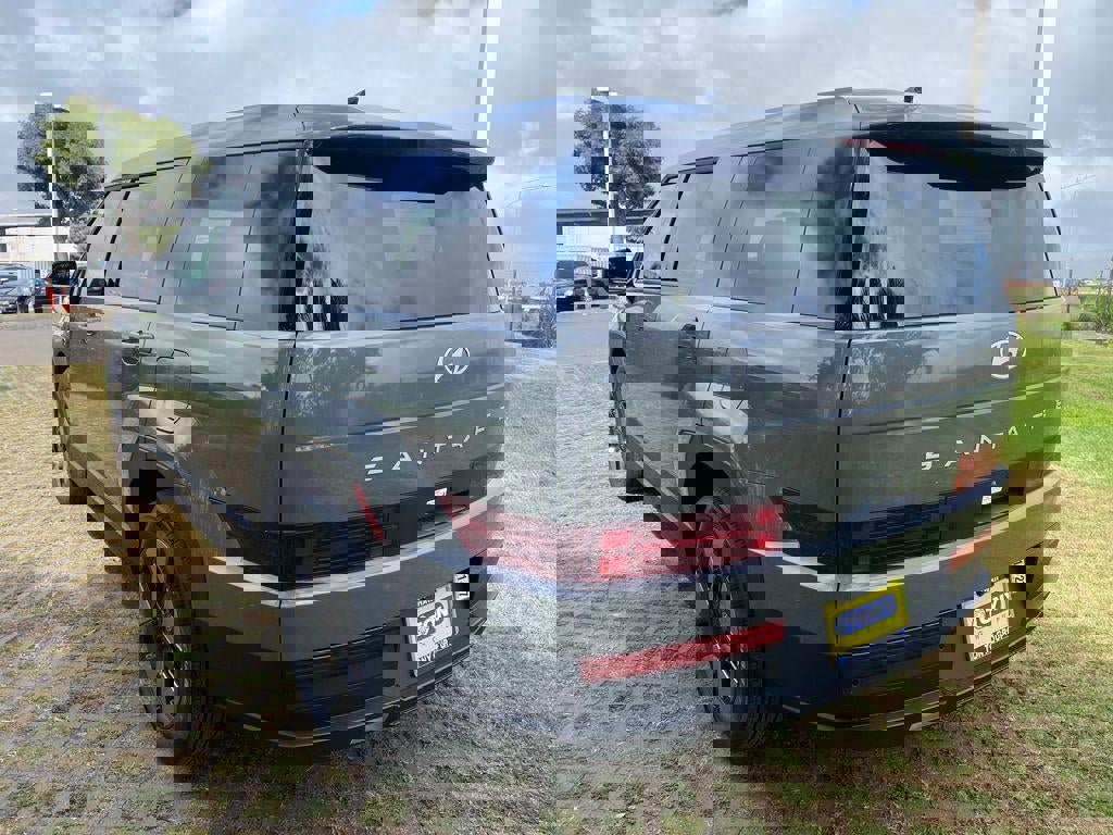 New 2026 Hyundai Santa Fe SE image 5