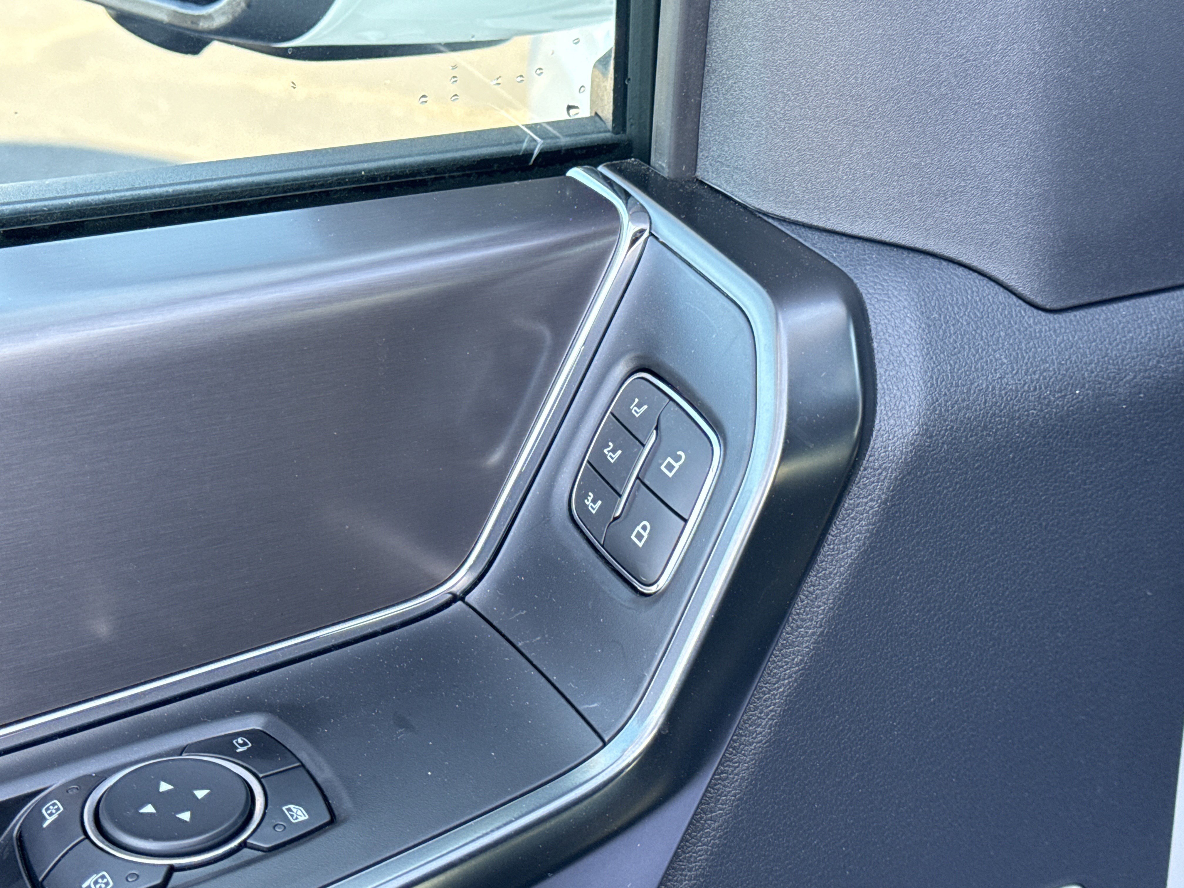 Used 2024 Ford F150 Platinum w/ Equipment Group 702A High image 16