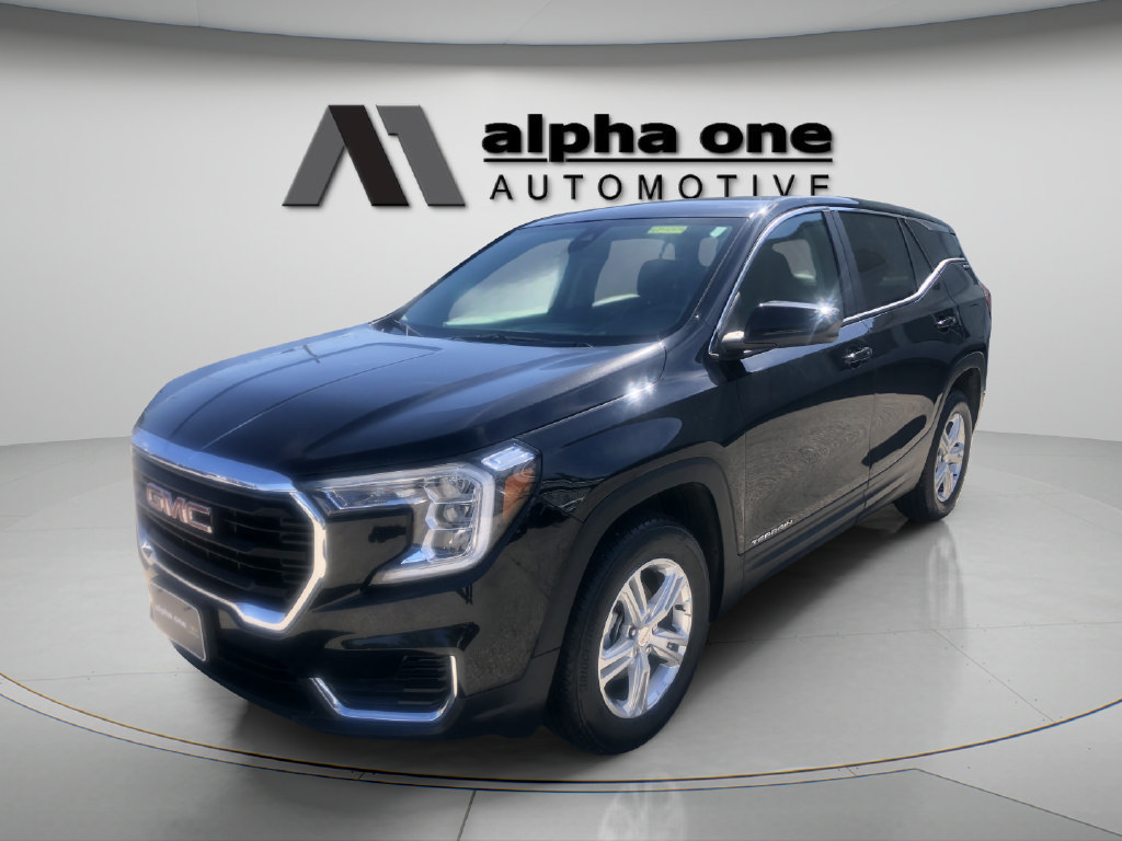 Used 2024 GMC Terrain SLE