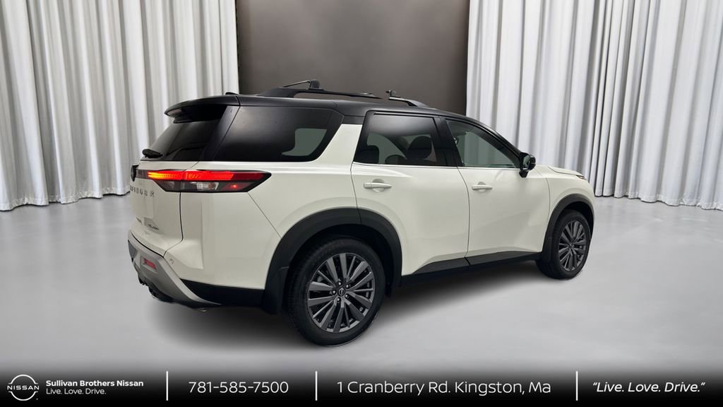 Certified 2023 Nissan Pathfinder SL w/ SL Premium Package AWD/4WD image 5