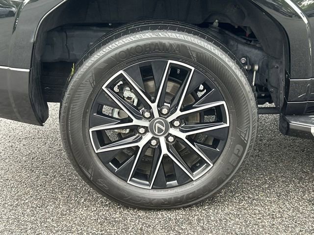 Used 2024 Lexus GX 550 w/ Cold Area Package AWD/4WD image 12
