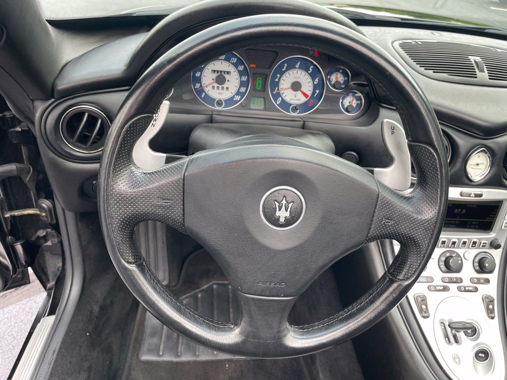Used 2005 Maserati Spyder GT RWD image 21