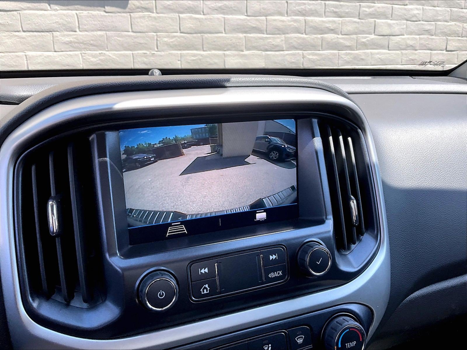 Used 2022 Chevrolet Colorado LT w/ Safety Package AWD/4WD image 21