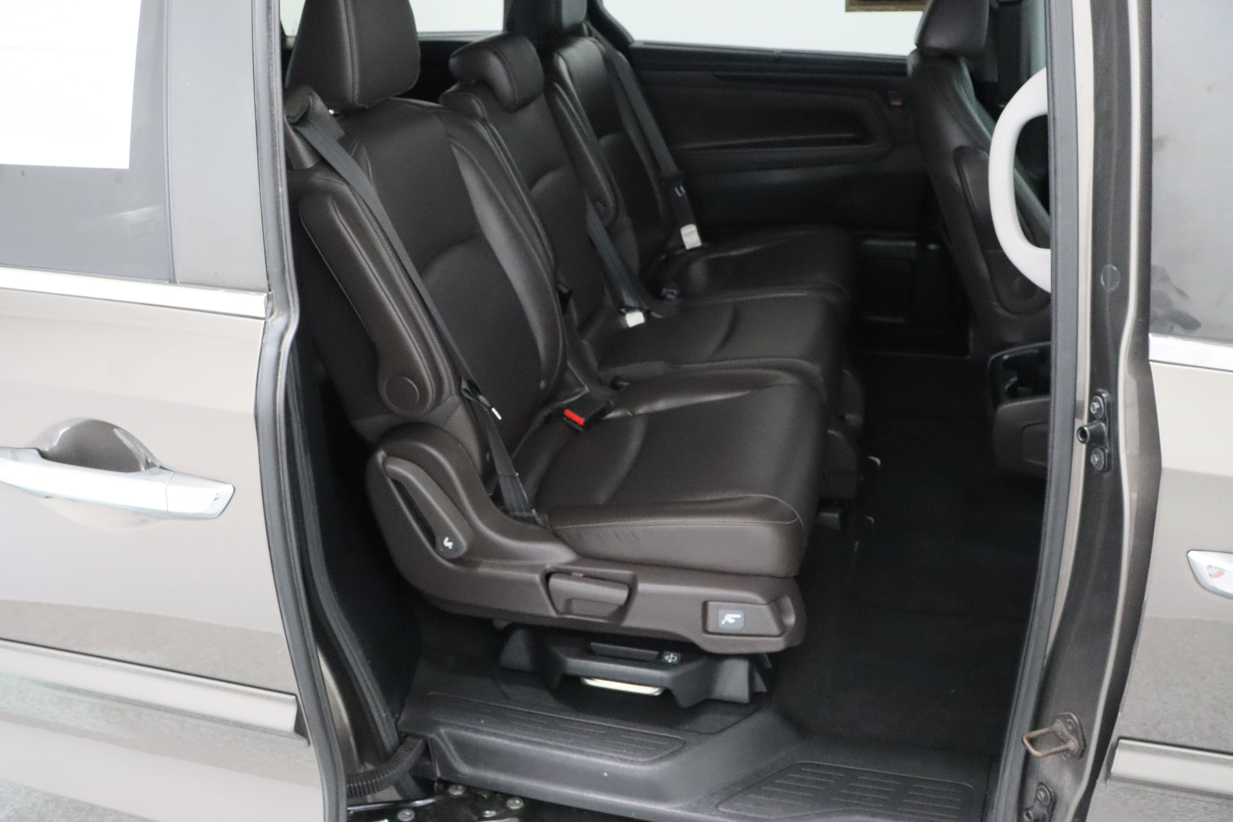 Used 2022 Honda Odyssey EX-L image 37