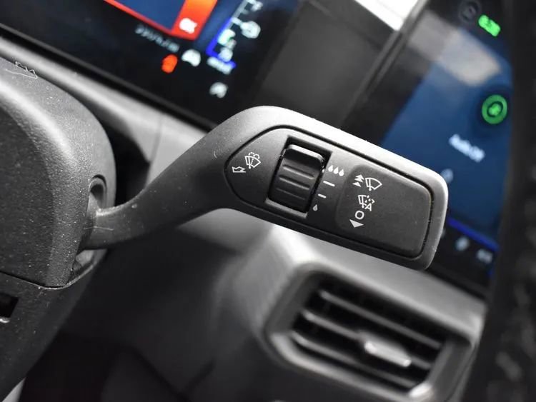 Used 2024 Ford Mustang Coupe image 22