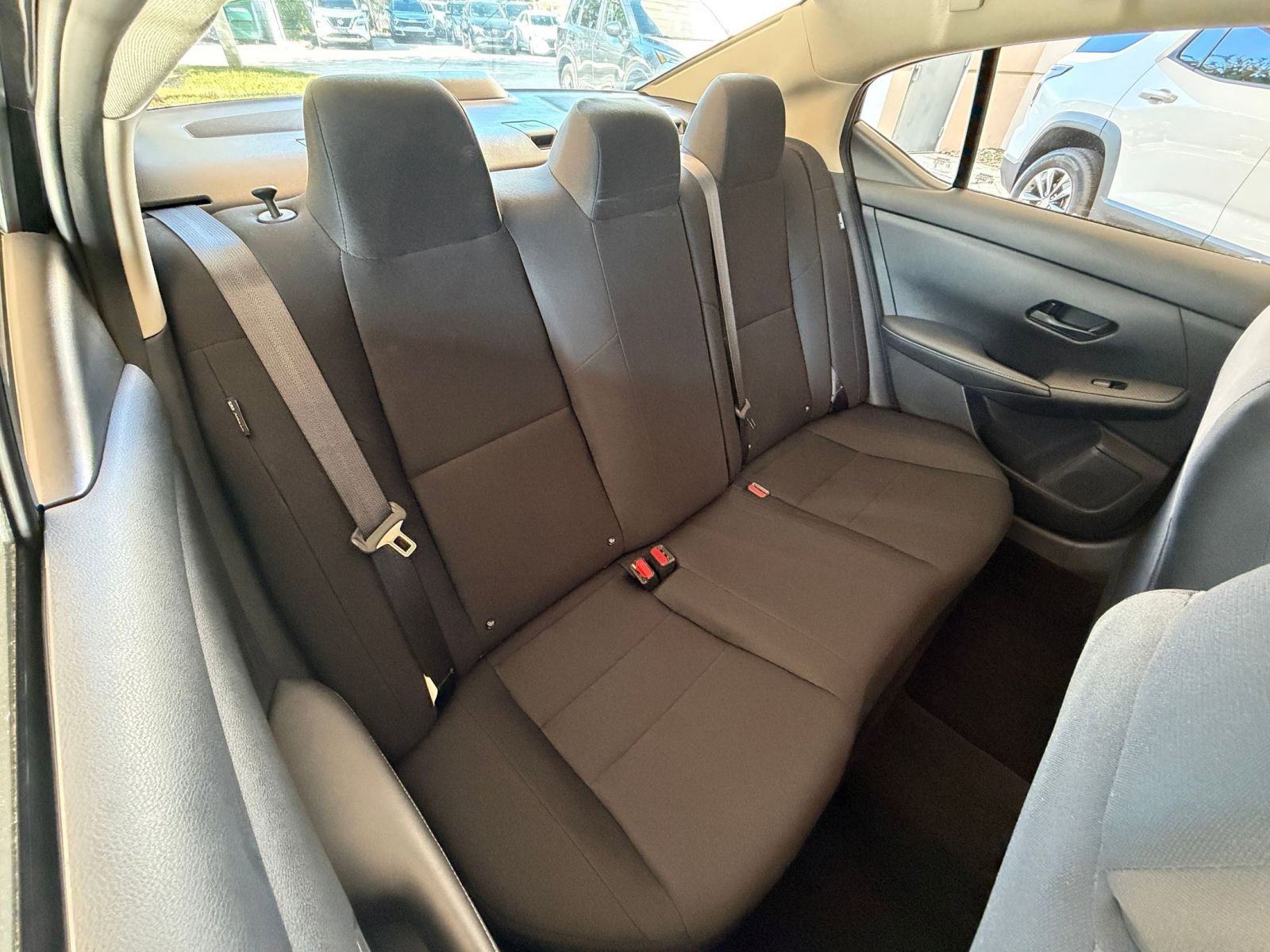 Used 2025 Nissan Sentra S image 32