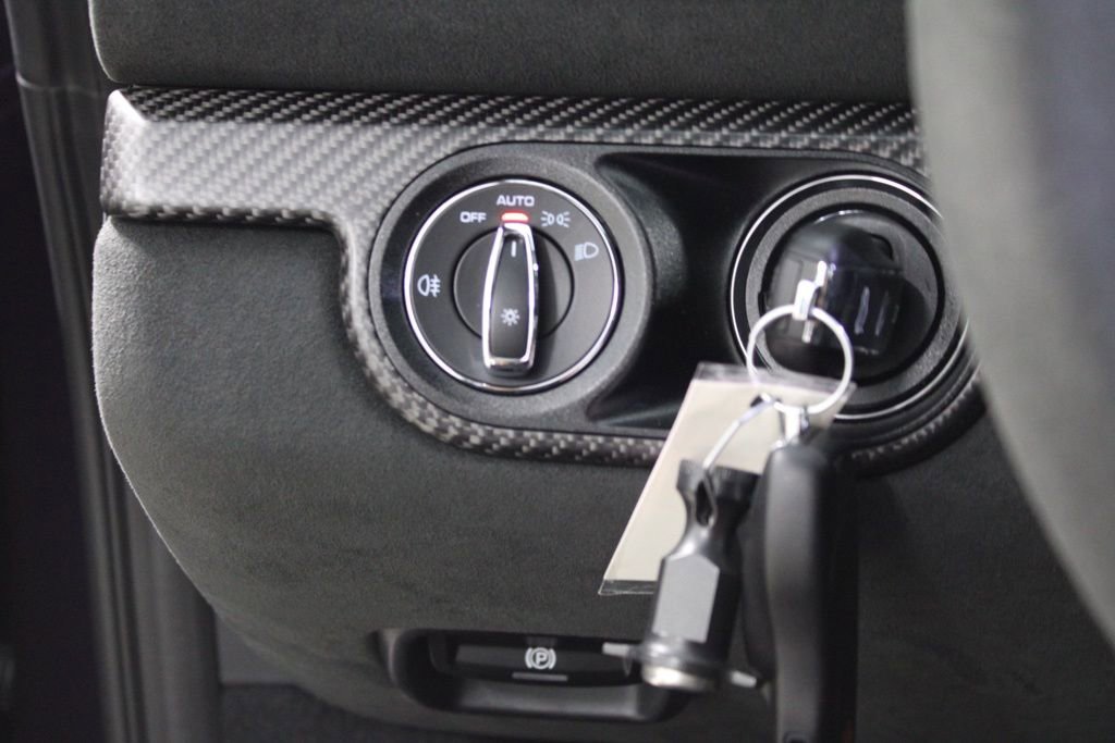 Certified 2025 Porsche 718 Cayman GT4 RS RWD image 22