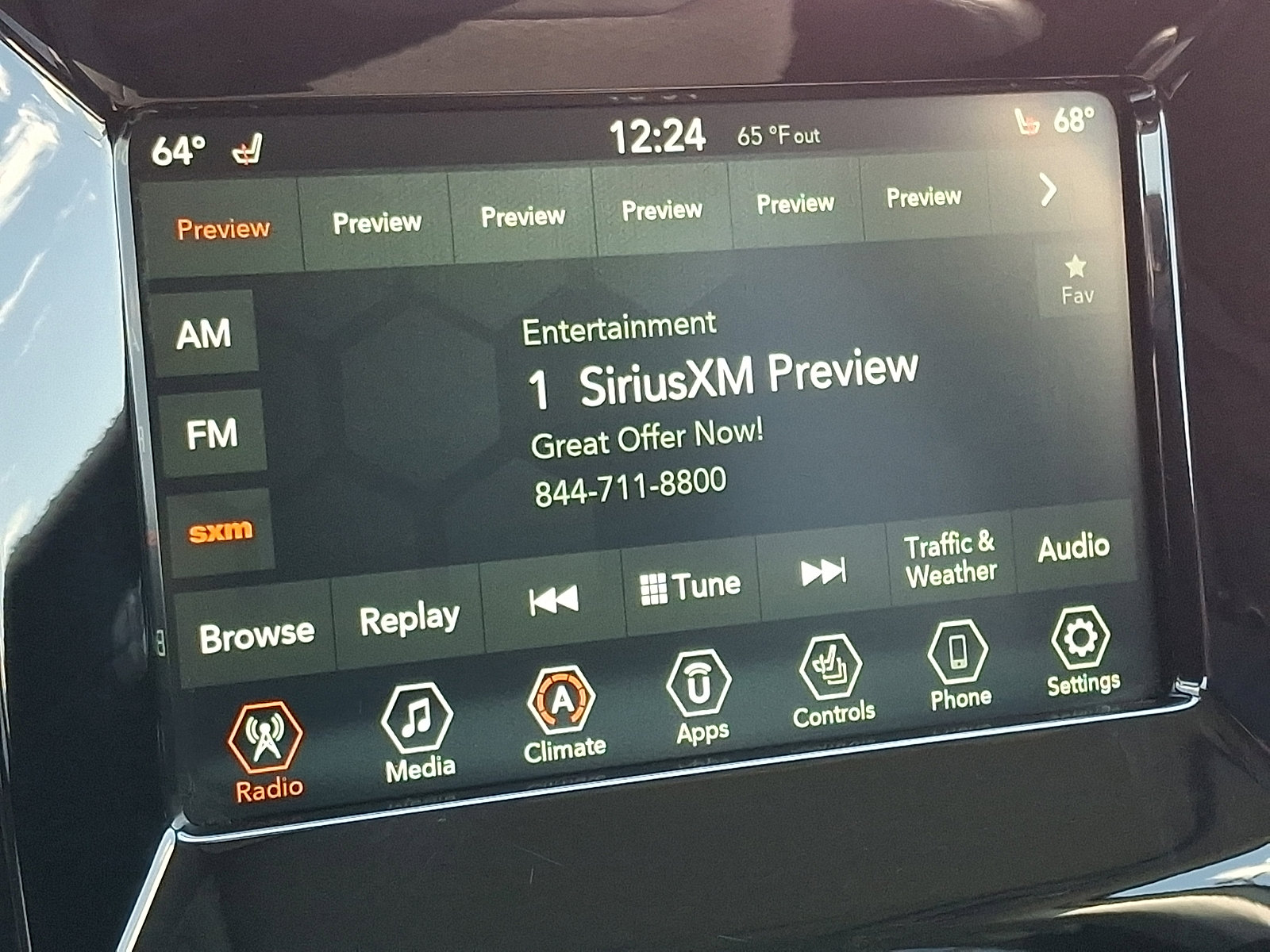 Used 2019 Jeep Compass Latitude AWD/4WD image 16