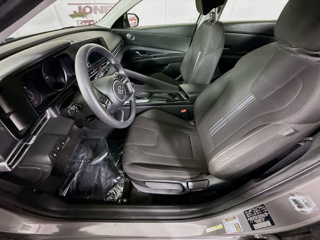 Certified 2021 Hyundai Elantra SEL FWD image 24