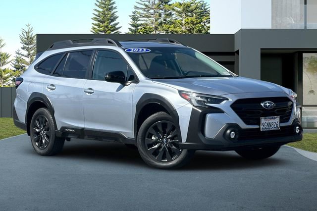 Used 2023 Subaru Outback Onyx Edition AWD/4WD image 2