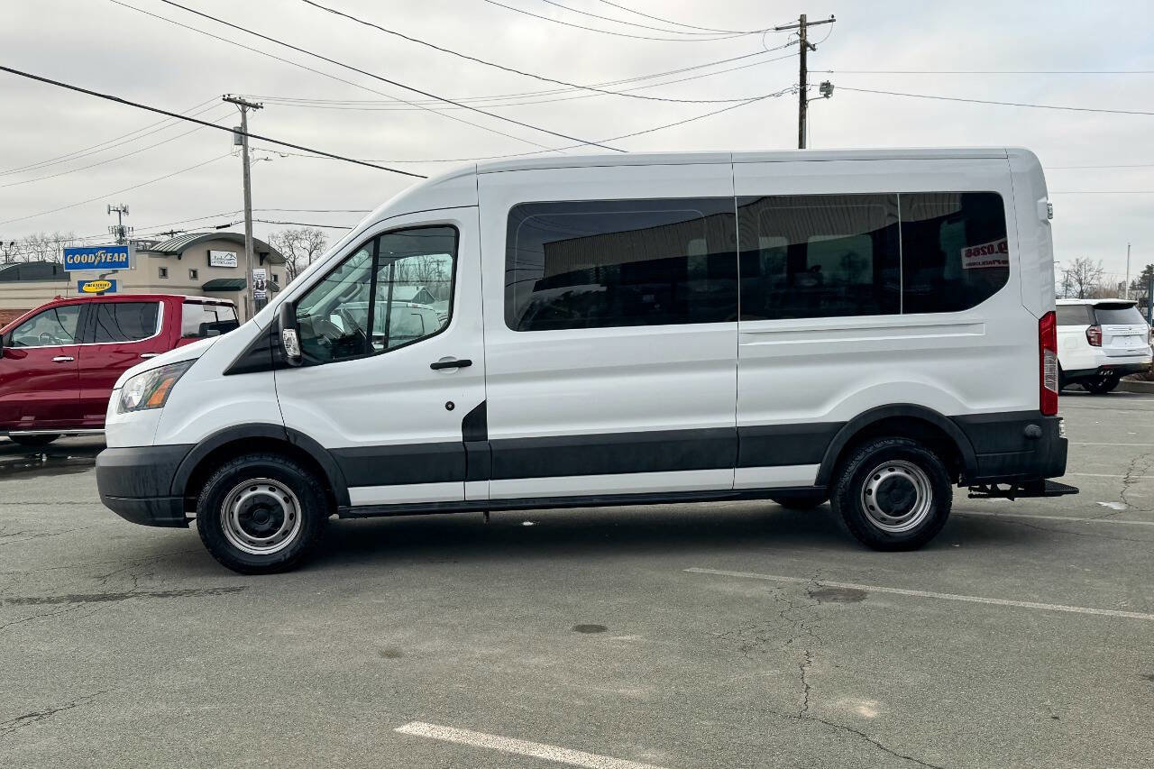 Used 2016 Ford Transit 250 148 Medium Roof image 19