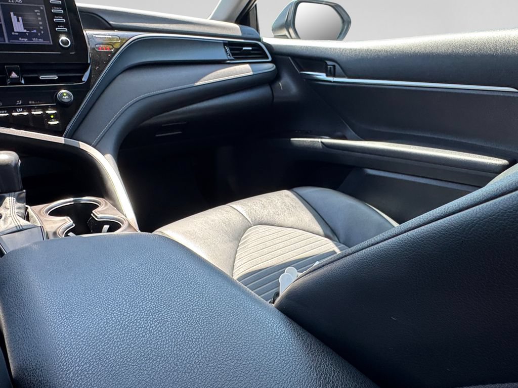 Used 2024 Toyota Camry SE FWD image 24