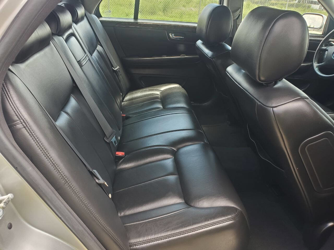 Used 2008 Cadillac DTS Luxury I image 23