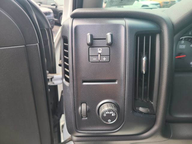 Used 2016 Chevrolet Silverado 1500 W/T w/ Trailering Package AWD/4WD image 14