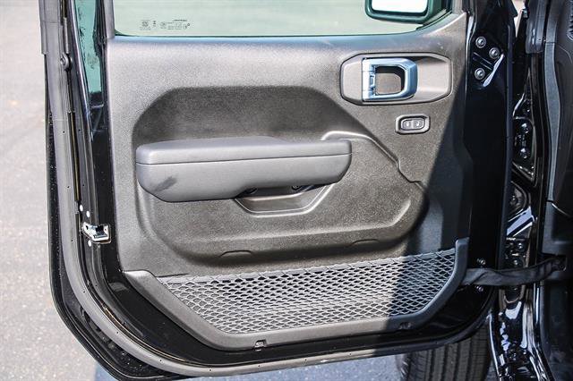 New 2026 Jeep Wrangler Unlimited Sport image 18