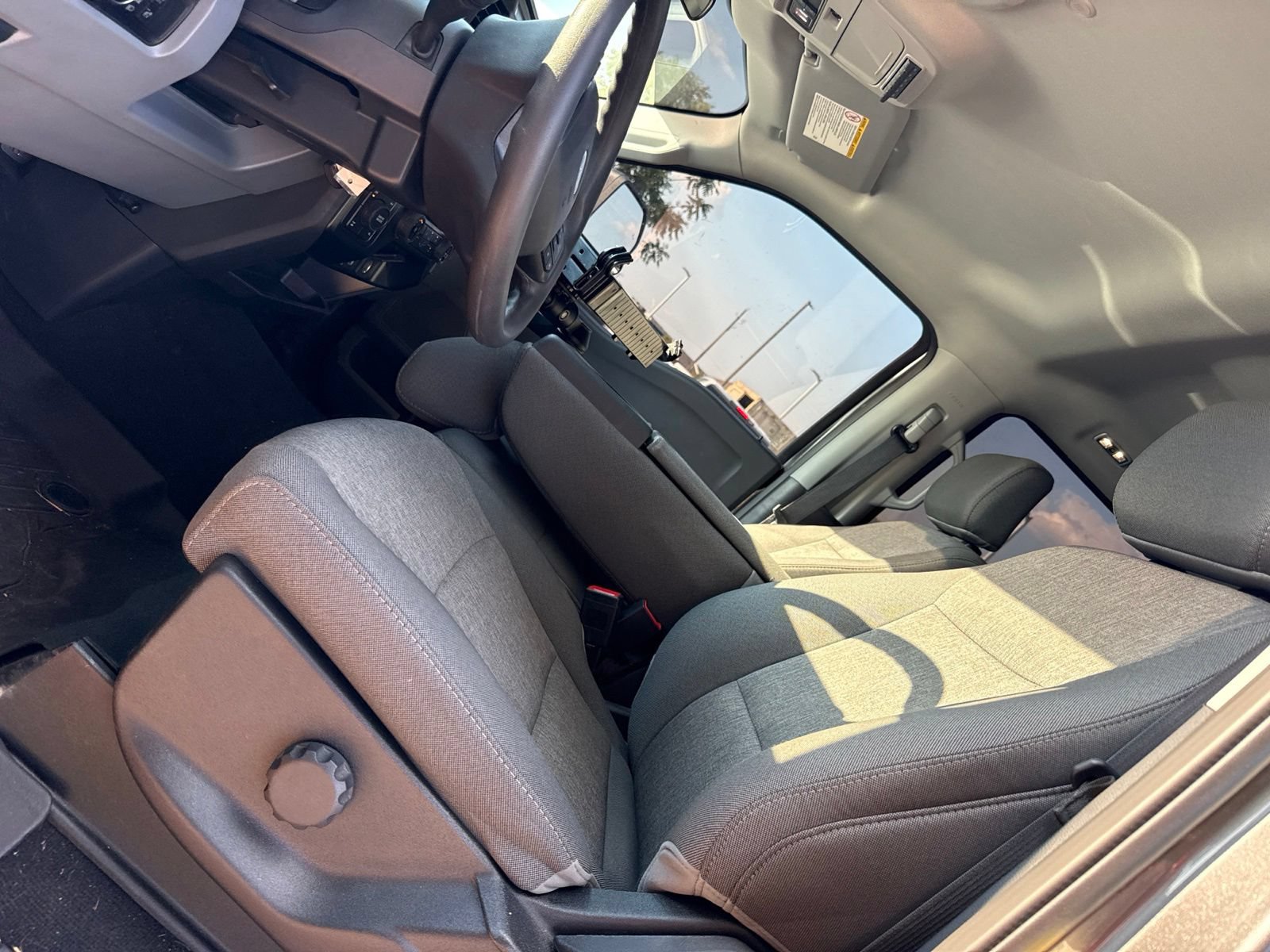 Used 2025 Ford F250 XL w/ STX Appearance Package AWD/4WD image 3