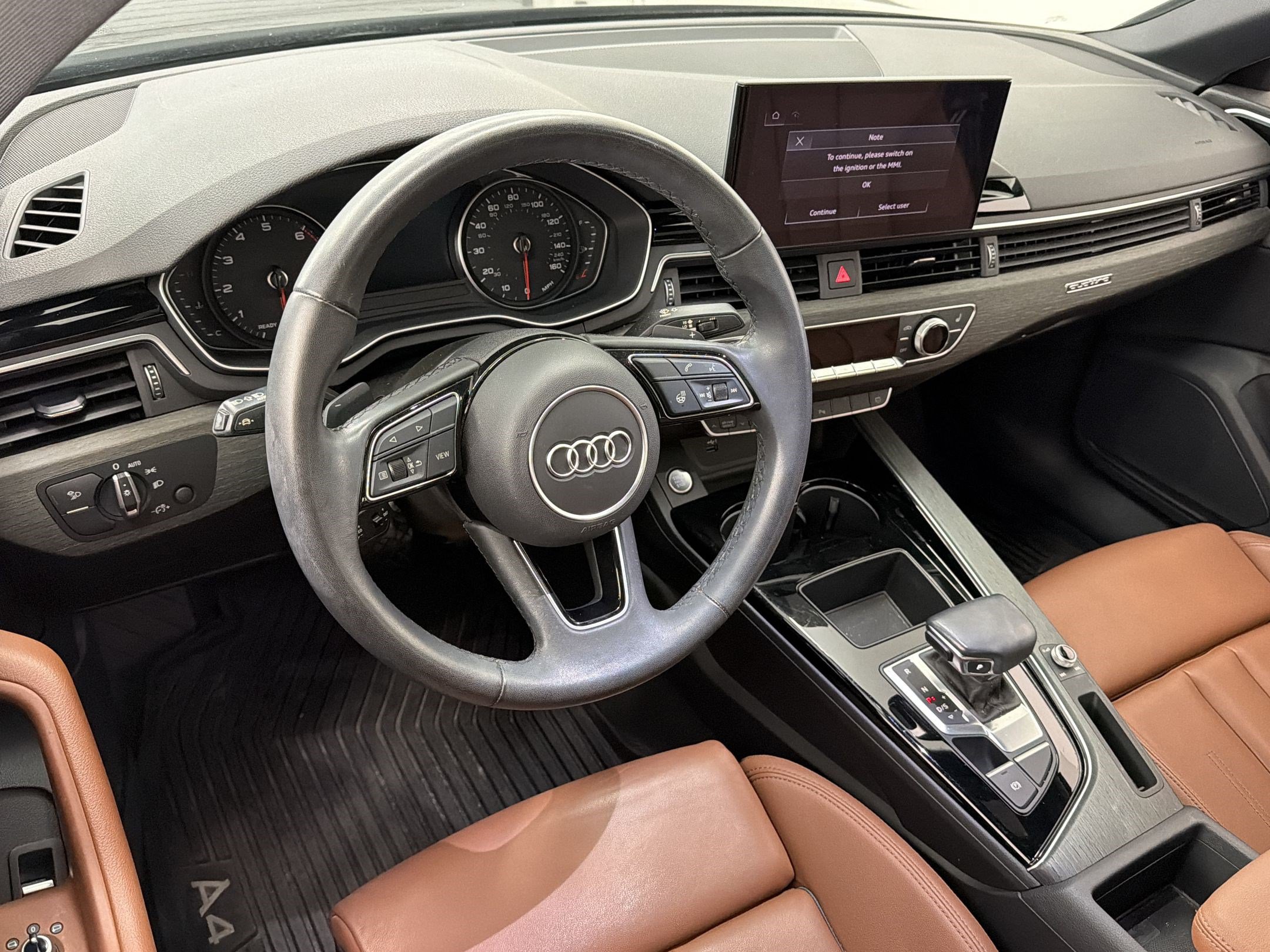 Used 2023 Audi A4 2.0T Premium w/ Convenience Package AWD/4WD image 4