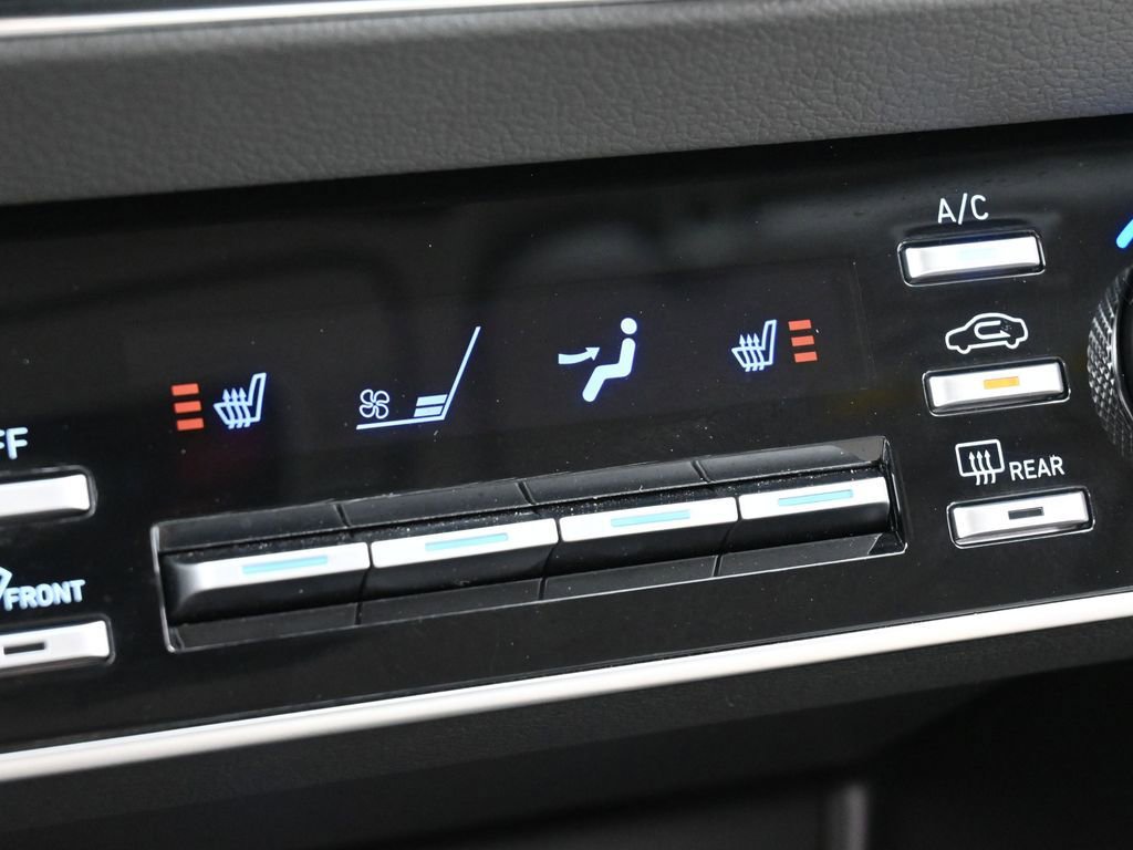 Used 2023 Hyundai Sonata SEL image 25