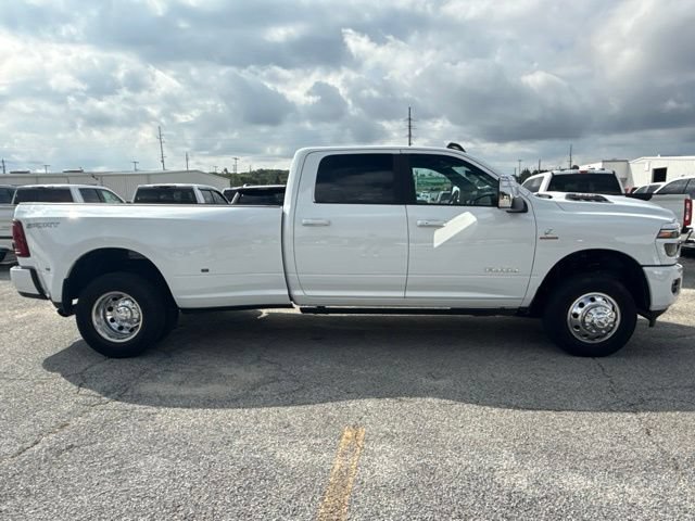 Used 2026 RAM 3500 Laramie AWD/4WD image 6