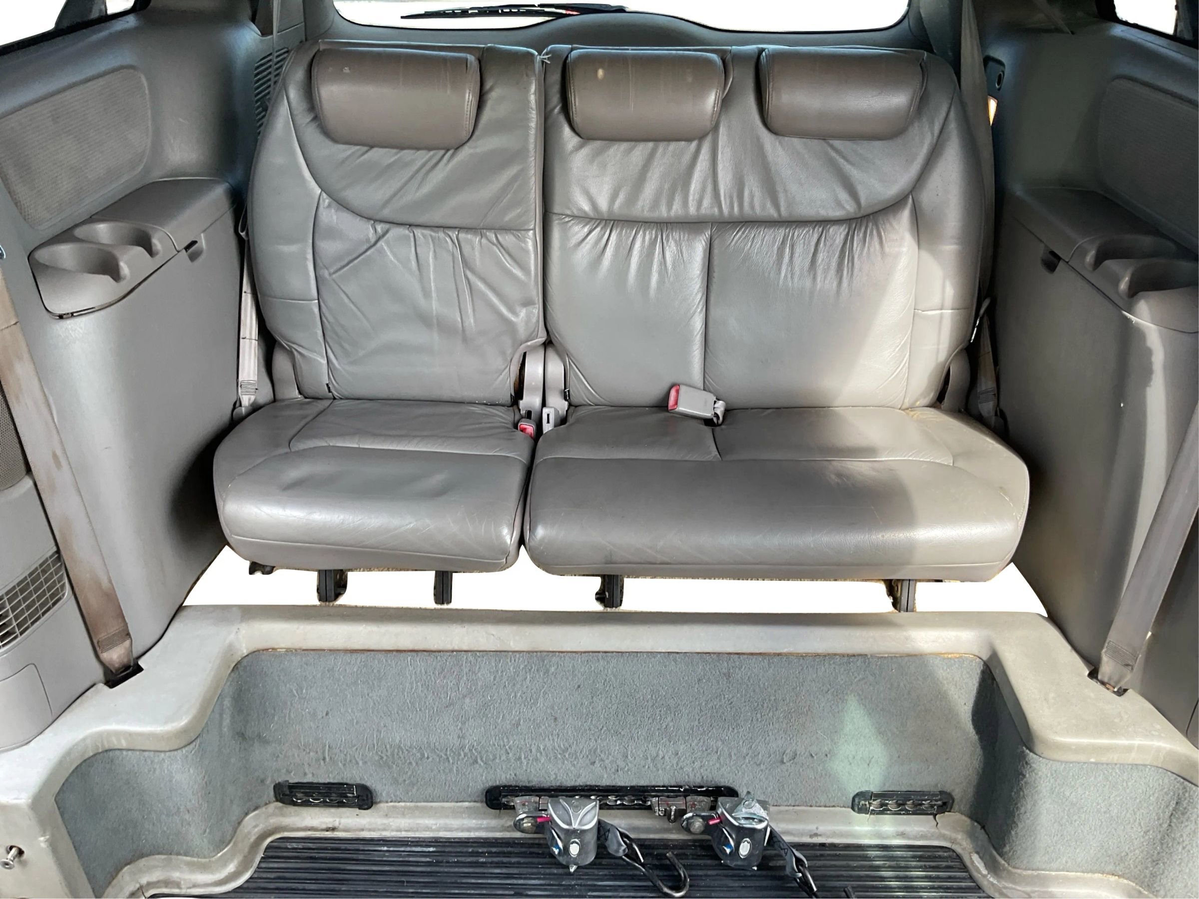 Used 2005 Toyota Sienna CE image 14