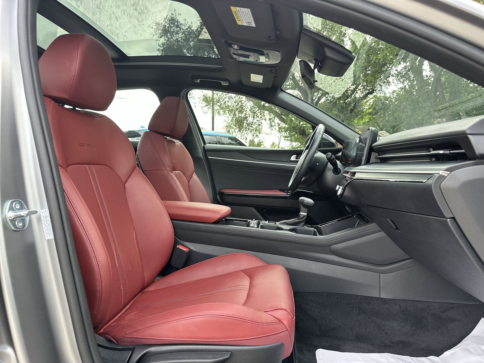 Used 2025 Kia K5 GT-Line w/ GT-Line Premium Package image 26