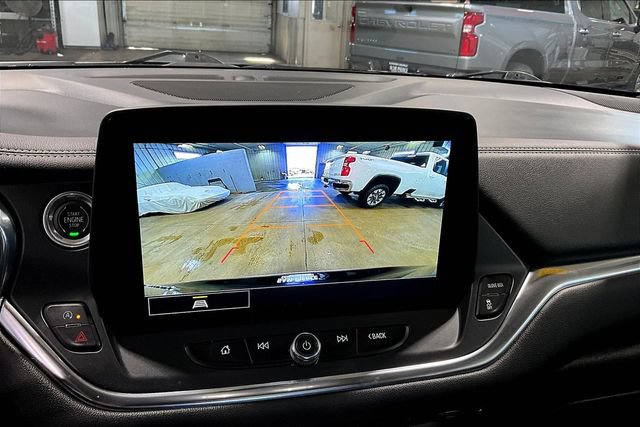 Used 2023 Chevrolet Blazer LT FWD image 13