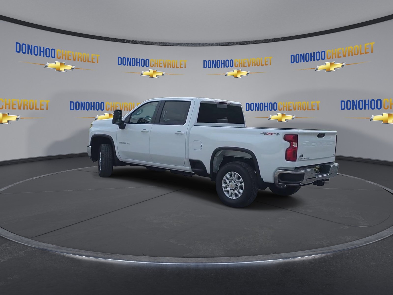 New 2026 Chevrolet Silverado 2500 LT AWD/4WD image 9