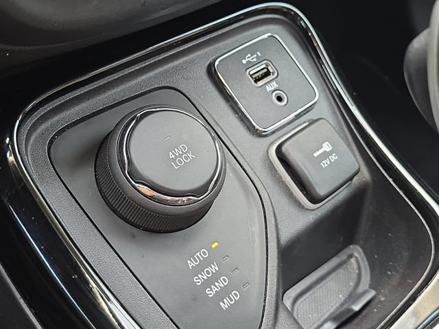 Used 2019 Jeep Compass Limited AWD/4WD image 22