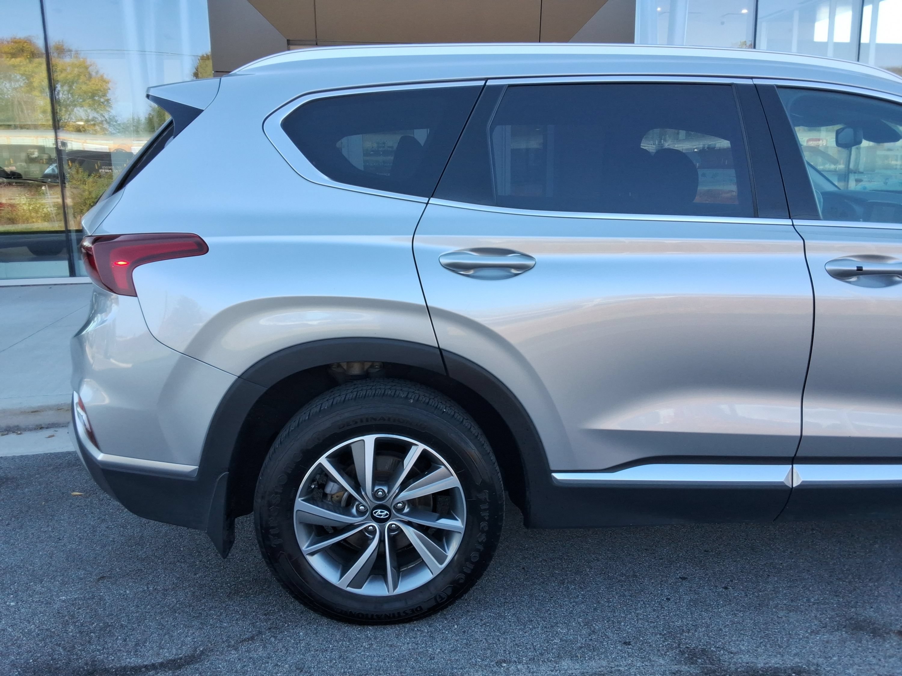 Used 2020 Hyundai Santa Fe SEL w/ Convenience Package AWD/4WD image 14