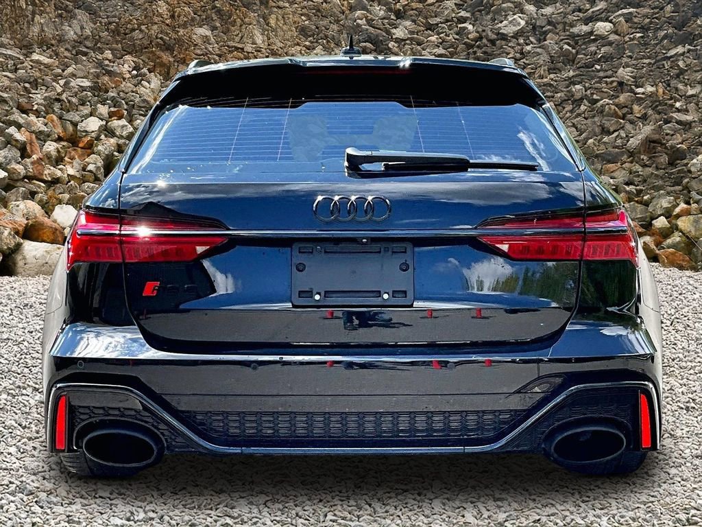 Used 2021 Audi RS 6 AWD/4WD image 4