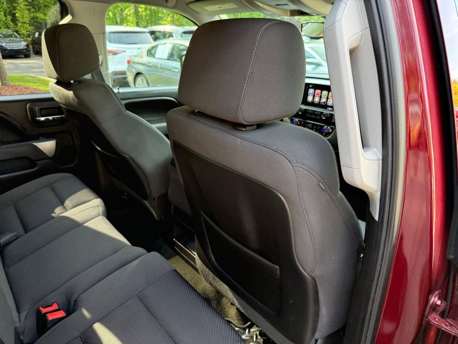 Used 2015 Chevrolet Silverado 1500 LT w/ LT Convenience Package AWD/4WD image 26